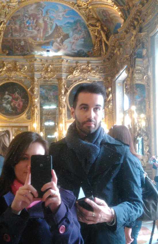 Con tutti gli specchi della Galleria Dorata, un selfie viene proprio bene... !