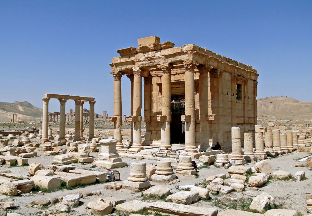 Palmira (Siria), il tempio di Baal-Shamin prima che venisse completamente distrutto dall'Isis