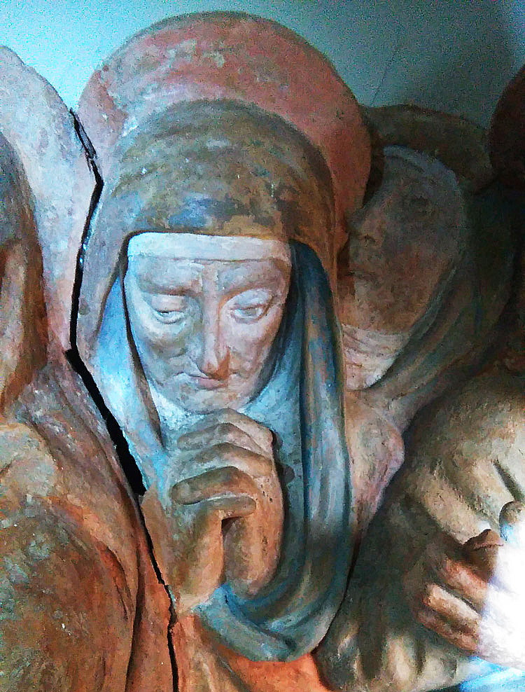 Edicola dello Stabat Mater, dettaglio della Madonna Edicola dello Stabat Mater, dettaglio della Madonna