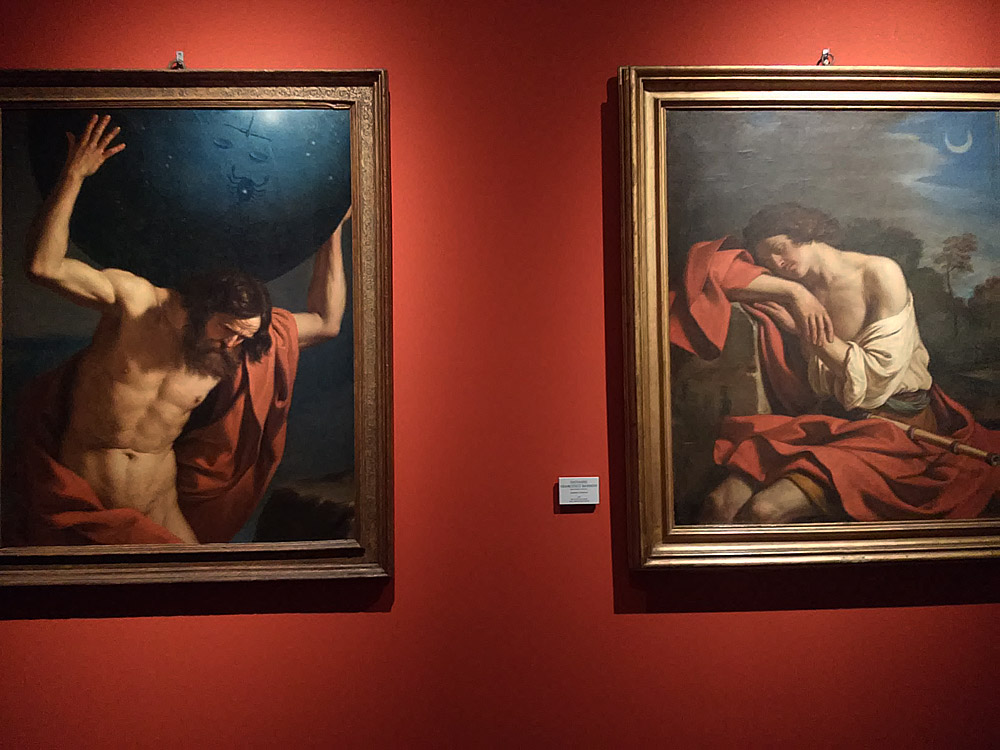 Due dipinti del Guercino: a sinistra l'Atlante, a destra l'Endimione Due dipinti del Guercino: a sinistra l'Atlante, a destra l'Endimione