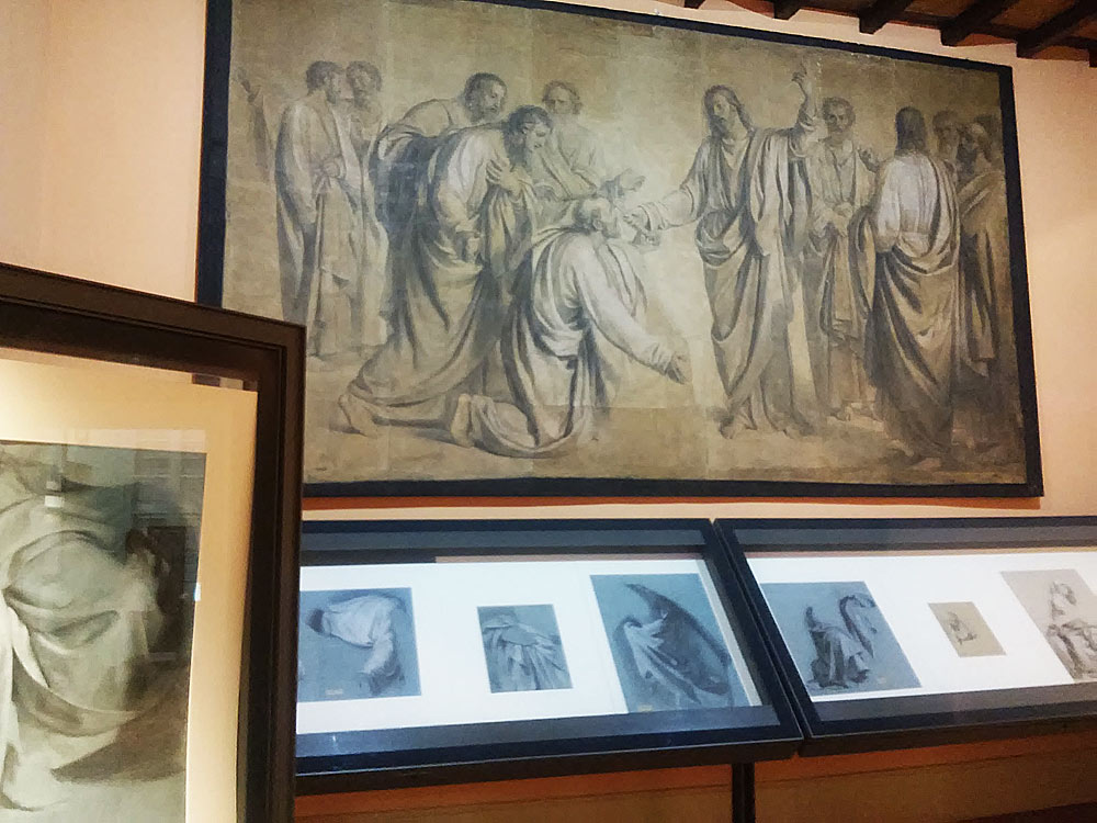 La sala con il grande cartone della Consegna delle chiavi a San Pietro La sala con il grande cartone della Consegna delle chiavi a San Pietro