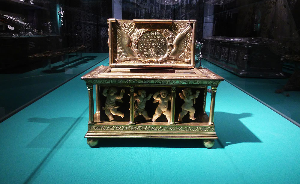 Maso di Bartolomeo, Capsella della Sacra Cintola Maso di Bartolomeo, Capsella della Sacra Cintola