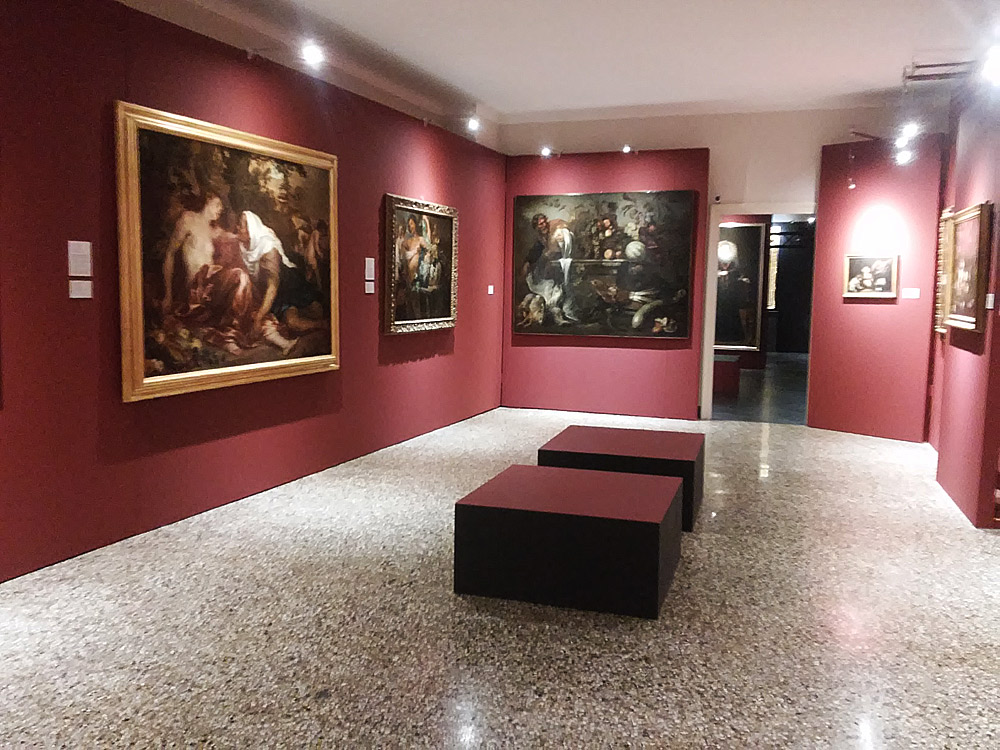 Una sala della mostra Van Dyck e i suoi amici Una sala della mostra Van Dyck e i suoi amici