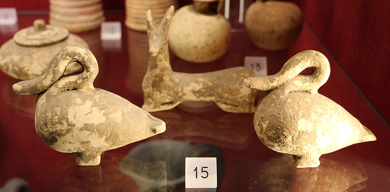 Manifattura etrusca, Balsamari a forme di animali