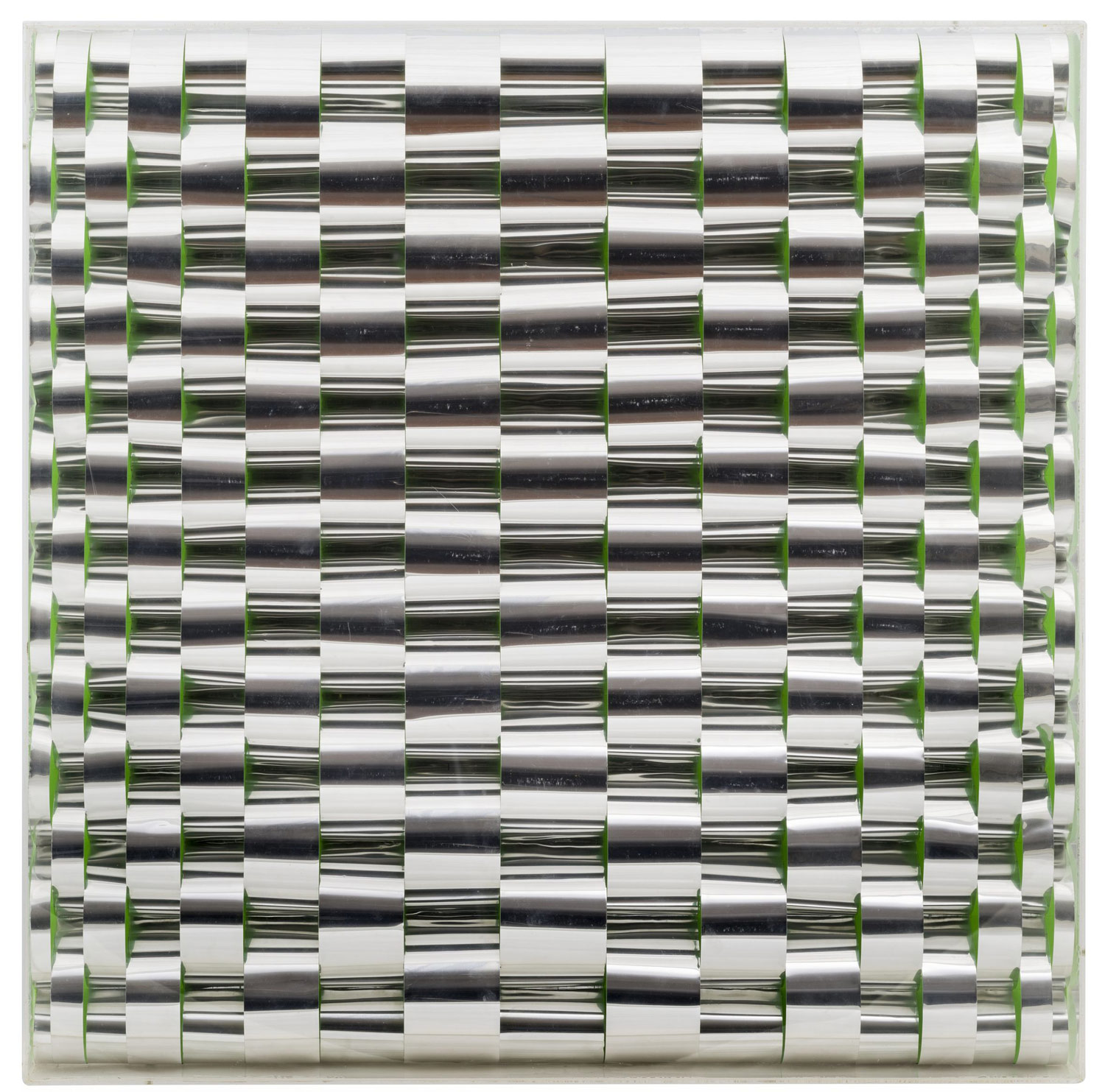 Marina Apollonio, Rilievo n. 505 (1968 circa; alluminio e pittura fluorescente su Masonite, 49,9 x 49,8 cm; Venezia, Collezione Peggy Guggenheim)
