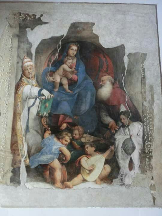 Giovanni Antonio de' Sacchis detto il Pordenone, Madonna con il Bambino tra i santi Silvestro papa, Girolamo, il donatore e angeli musicanti (1515 circa; affresco; Alviano, chiesa parrocchiale) 