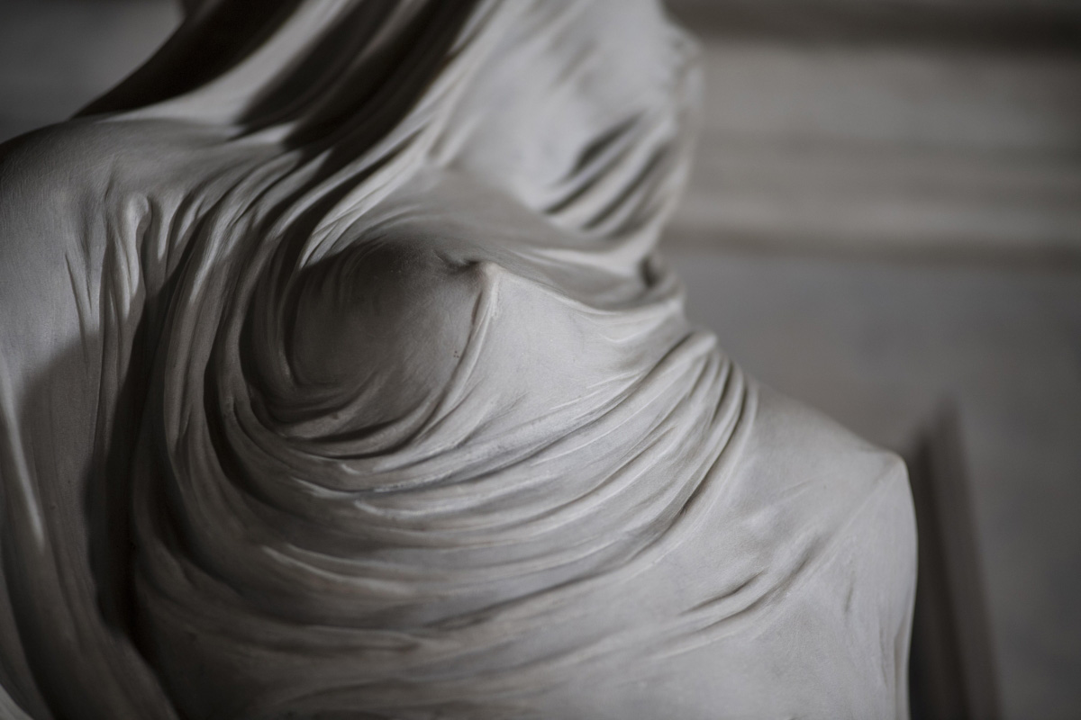 Antonio Corradini, Pudicizia (1752; marmo; Napoli, Cappella Sansevero). Ph. Credit Museo Cappella Sansevero