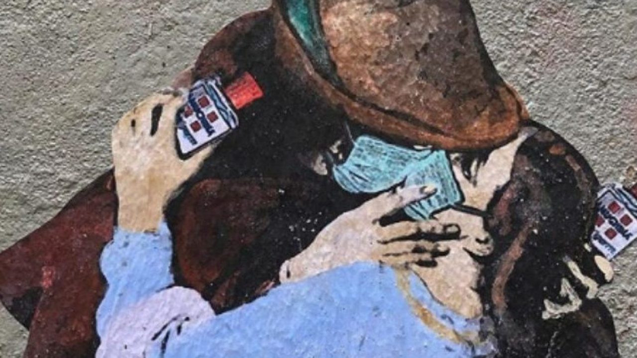 In attesa della prossima opera di Banksy (sarà sul coronavirus?), ecco come la street ha reagito all'emergenza In attesa della prossima opera di Banksy (sarà sul coronavirus?), ecco come la street ha reagito all'emergenza