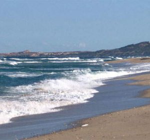Una spiaggia in Sardegna Una spiaggia in Sardegna