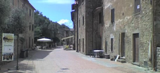 Il borgo di Isola Maggiore Il borgo di Isola Maggiore