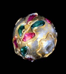 Al Museo del Vetro di Murano in mostra il mondo delle perle di vetro Al Museo del Vetro di Murano in mostra il mondo delle perle di vetro
