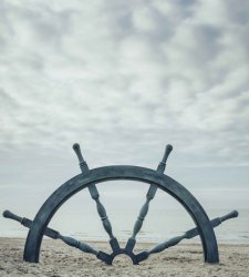 Spettacolari opere d'arte a contatto col mare: ecco la Triennale di Beaufort 2018. Le foto Spettacolari opere d'arte a contatto col mare: ecco la Triennale di Beaufort 2018. Le foto