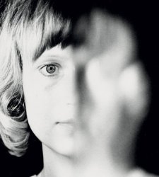 A Bergamo la prima retrospettiva italiana dedicata a Birgit Jürgenssen, protagonista dell'avanguardia femminista A Bergamo la prima retrospettiva italiana dedicata a Birgit Jürgenssen, protagonista dell'avanguardia femminista