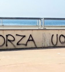 A Bologna, il progetto “Forza Uova” porta in mostra i “turbo film” di Alterazioni Video A Bologna, il progetto “Forza Uova” porta in mostra i “turbo film” di Alterazioni Video