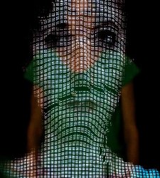 Neural Mirror. L'Intelligenza Artificiale nell'arte Neural Mirror. L'Intelligenza Artificiale nell'arte