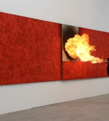Il Madre di Napoli dedica una retrospettiva a Pier Paolo Calzolari, grande protagonista dell'arte povera Il Madre di Napoli dedica una retrospettiva a Pier Paolo Calzolari, grande protagonista dell'arte povera