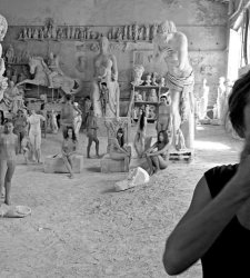 La storia dell'ultima Biennale è in mostra a Carrara, nelle sale di Vôtre La storia dell'ultima Biennale è in mostra a Carrara, nelle sale di Vôtre