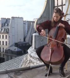 Camille Thomas, la violoncelliste joue sur les toits de Paris pour nourrir l'âme Camille Thomas, la violoncelliste joue sur les toits de Paris pour nourrir l'âme