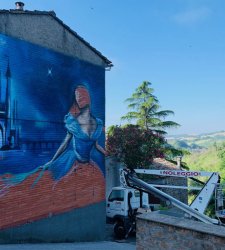 There is a fairy tale town in Tuscia all decorated with street art works