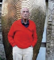Gillo Dorfles a Paestum: una mostra ricorda il rapporto tra il grande critico e il Parco Gillo Dorfles a Paestum: una mostra ricorda il rapporto tra il grande critico e il Parco