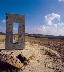 Crete Senesi, what to see: itinerary in 10 steps