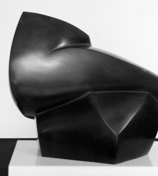 Milano, la Vi.P. Gallery unisce due mostre in una causa virus. Di due artisti peraltro inconciliabili Milano, la Vi.P. Gallery unisce due mostre in una causa virus. Di due artisti peraltro inconciliabili