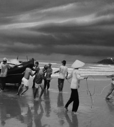 Pistoia, la migration et la condition humaine des réfugiés dans les photographies de Sebastião Salgado Pistoia, la migration et la condition humaine des réfugiés dans les photographies de Sebastião Salgado