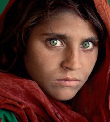 Le Icone di Steve McCurry arrivano a Cagliari: prima volta in Sardegna per il grande fotografo americano Le Icone di Steve McCurry arrivano a Cagliari: prima volta in Sardegna per il grande fotografo americano