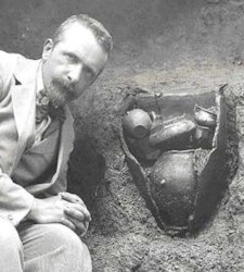 Il Colosseo dedica una mostra a Giacomo Boni, grande archeologo e architetto Il Colosseo dedica una mostra a Giacomo Boni, grande archeologo e architetto