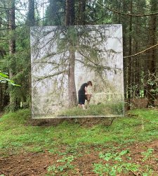 Nei boschi della Val di Non gigantografie sospese... tra gli alberi Nei boschi della Val di Non gigantografie sospese... tra gli alberi
