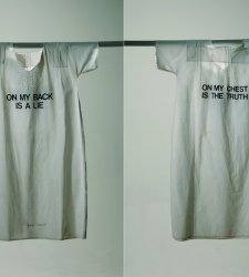 Fluxus, l'arte per tutti. A Milano la mostra che analizza come l'Italia contribuì alla sua diffusione   Fluxus, l'arte per tutti. A Milano la mostra che analizza come l'Italia contribuì alla sua diffusione