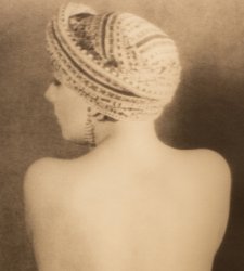 A Bologna in mostra gli scatti dei più grandi fotografi del '900 della collezione Julián Castilla  A Bologna in mostra gli scatti dei più grandi fotografi del '900 della collezione Julián Castilla