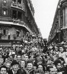 Mudec dedica una personale a Robert Capa per i 110 anni dalla nascita del celebre fotoreporter  Mudec dedica una personale a Robert Capa per i 110 anni dalla nascita del celebre fotoreporter