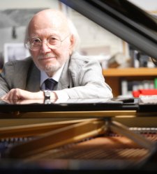Il Museo di Roma in Trastevere dedica una grande mostra al pianista e compositore Armando Trovajoli Il Museo di Roma in Trastevere dedica una grande mostra al pianista e compositore Armando Trovajoli