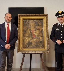 Napoli, recuperata una Madonna rinascimentale attribuita a Sandro Botticelli Napoli, recuperata una Madonna rinascimentale attribuita a Sandro Botticelli