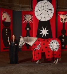 Ausstellung der zeitgenössischen Illustratorin Elisa Seitzinger in der Cavallerizza Reale in Turin Ausstellung der zeitgenössischen Illustratorin Elisa Seitzinger in der Cavallerizza Reale in Turin