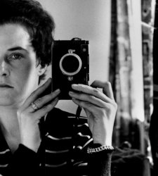A Cagliari una grande retrospettiva dedicata alla prima fotoreporter entrata nell’agenzia Magnum A Cagliari una grande retrospettiva dedicata alla prima fotoreporter entrata nell’agenzia Magnum