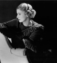 Alla Palazzina di Caccia di Stupinigi una mostra sulla fotografa Lee Miller  Alla Palazzina di Caccia di Stupinigi una mostra sulla fotografa Lee Miller