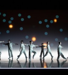 Il LAC di Lugano omaggia l'eclettico Robert Wilson con una sua nuova installazione Il LAC di Lugano omaggia l'eclettico Robert Wilson con una sua nuova installazione