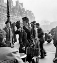 Verona, al Palazzo della Gran Guardia le celebri fotografie di Robert Doisneau Verona, al Palazzo della Gran Guardia le celebri fotografie di Robert Doisneau