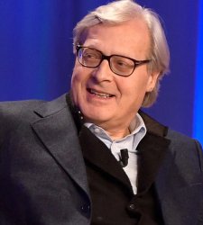 Vittorio Sgarbi se defiende de las acusaciones: "No hay conflicto de intereses". He aquí por qué Vittorio Sgarbi se defiende de las acusaciones: "No hay conflicto de intereses". He aquí por qué