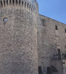 Arriva in Puglia, a Conversano, una mostra dedicata a Marc Chagall, con oltre cento opere  Arriva in Puglia, a Conversano, una mostra dedicata a Marc Chagall, con oltre cento opere