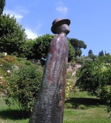 In Florence, a photo contest pays tribute to Jean-Michel Folon  In Florence, a photo contest pays tribute to Jean-Michel Folon