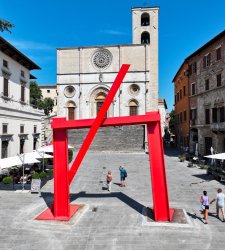 In Todi, an exhibition pays tribute to Mark Di Suvero In Todi, an exhibition pays tribute to Mark Di Suvero
