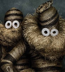 A Roma, l'abito come identificazione di un popolo nella mostra di Mario Testino A Roma, l'abito come identificazione di un popolo nella mostra di Mario Testino