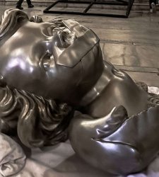 Rachel Lee Hovnanian's angels are on display in Pietrasanta. Rachel Lee Hovnanian's angels are on display in Pietrasanta.