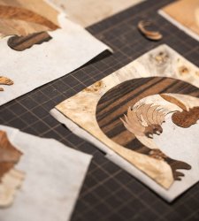 Kintsugi e intarsio fiorentino. L'artigianato di Takafumi Mochizuki Kintsugi e intarsio fiorentino. L'artigianato di Takafumi Mochizuki