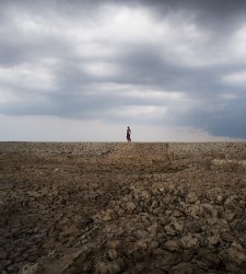 La migrazione climatica attraverso gli scatti di Alessandro Grassani. In mostra al Museo Diocesano di Milano La migrazione climatica attraverso gli scatti di Alessandro Grassani. In mostra al Museo Diocesano di Milano