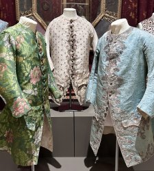 A Venezia, il Museo di Palazzo Mocenigo esplora l’evoluzione della moda maschile al tempo di Casanova A Venezia, il Museo di Palazzo Mocenigo esplora l’evoluzione della moda maschile al tempo di Casanova