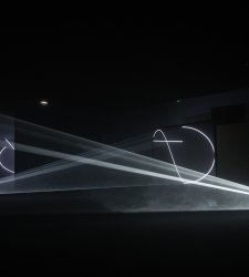 La Reggia di Venaria prosegue la collaborazione con la Tate UK con le sculture luminose di Anthony McCall La Reggia di Venaria prosegue la collaborazione con la Tate UK con le sculture luminose di Anthony McCall